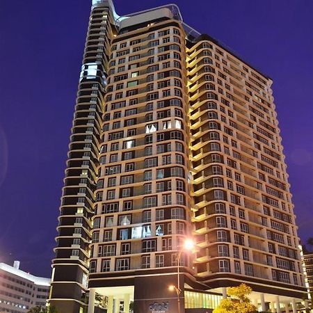 Holi Afiniti Themed Suites Nusajaya  Kültér fotó